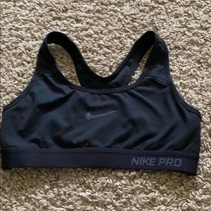 nike sports bra